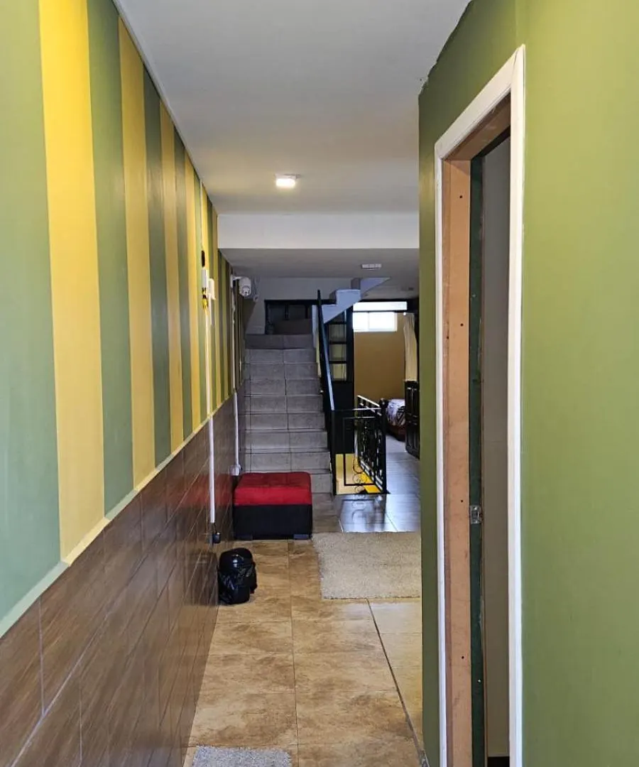 بيت ضيافة فندق Hostal Piamonte كويتو الإكوادور